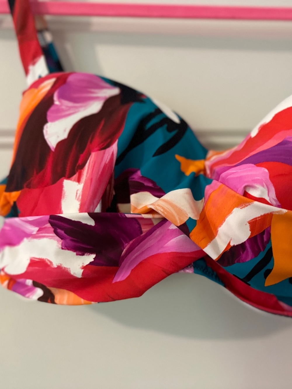 New with Tags Gottex Bikini Top  38D